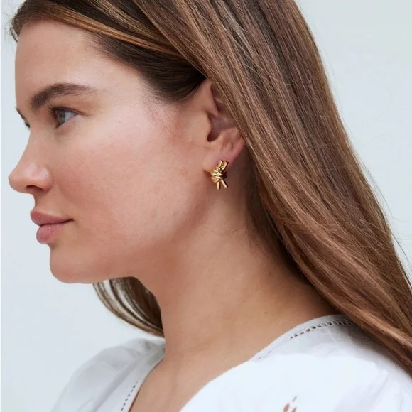 Madewell Gold Knotted Stud Earrings Medium NWT - Picture 2 of 5